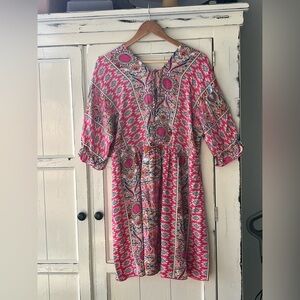 Colorful Feminine Bright Top Size Large NWOT Elastic Waist